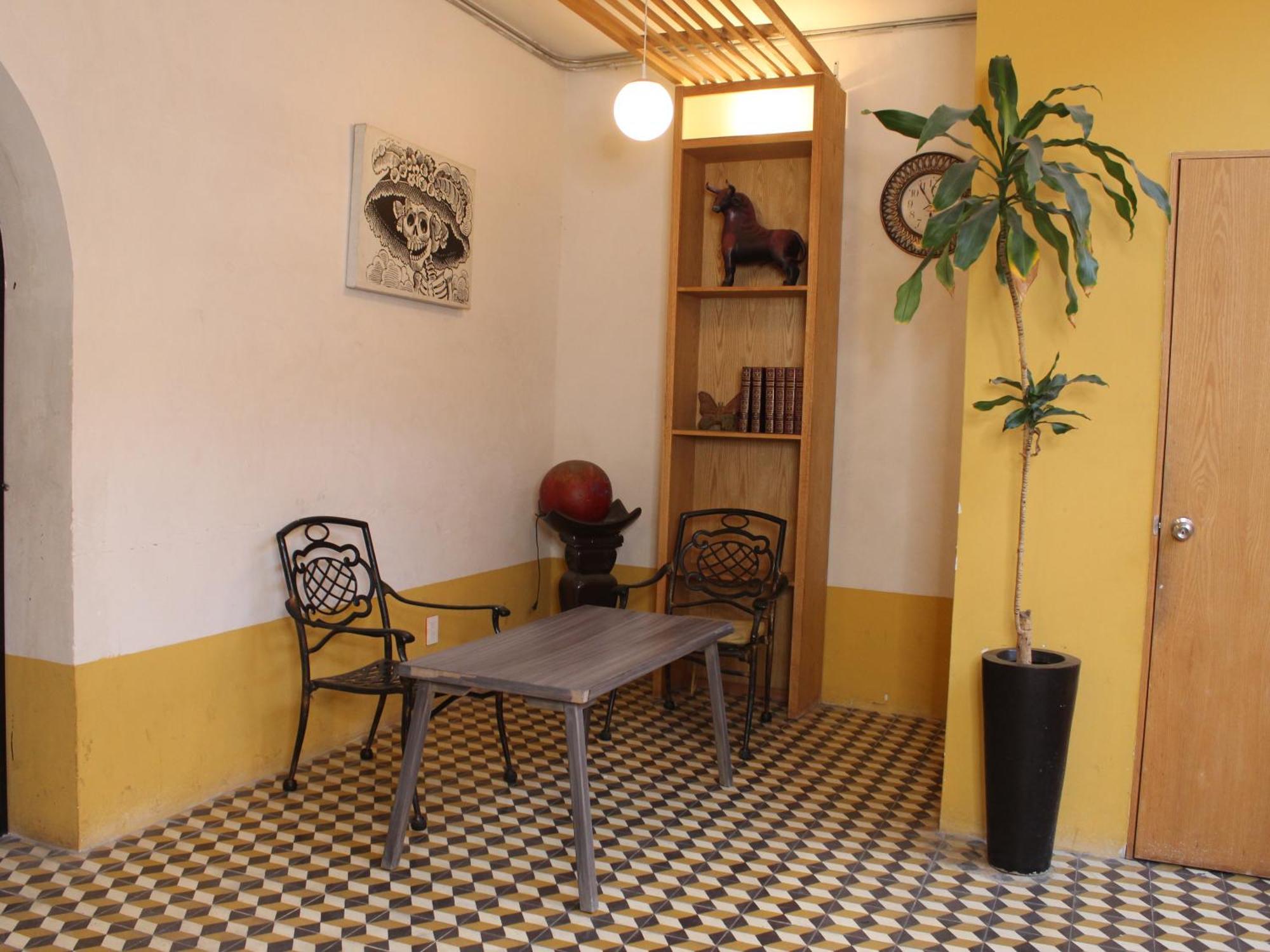 Hostal La Loteria Guadalajara Ngoại thất bức ảnh