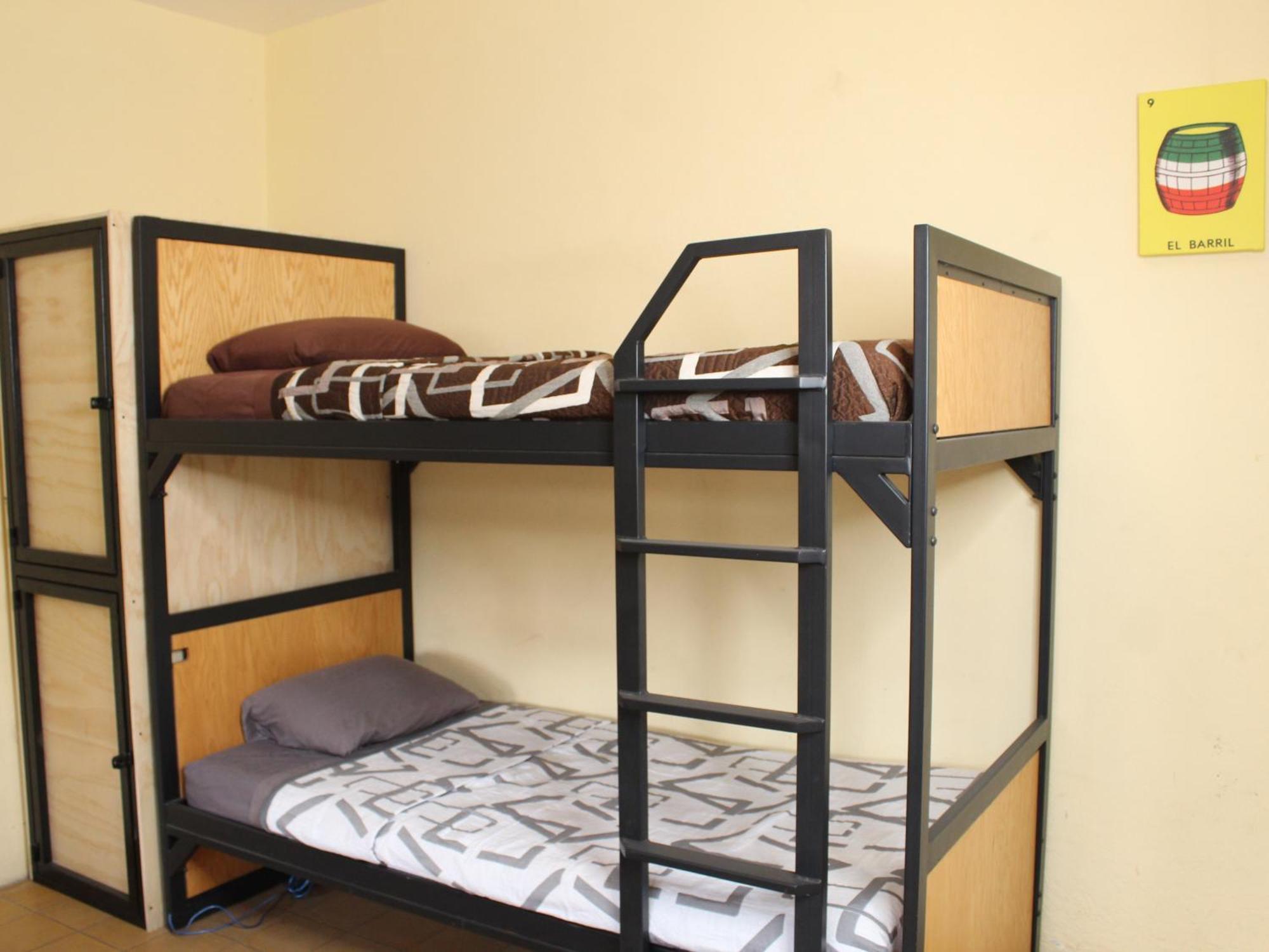 Hostal La Loteria Guadalajara Ngoại thất bức ảnh