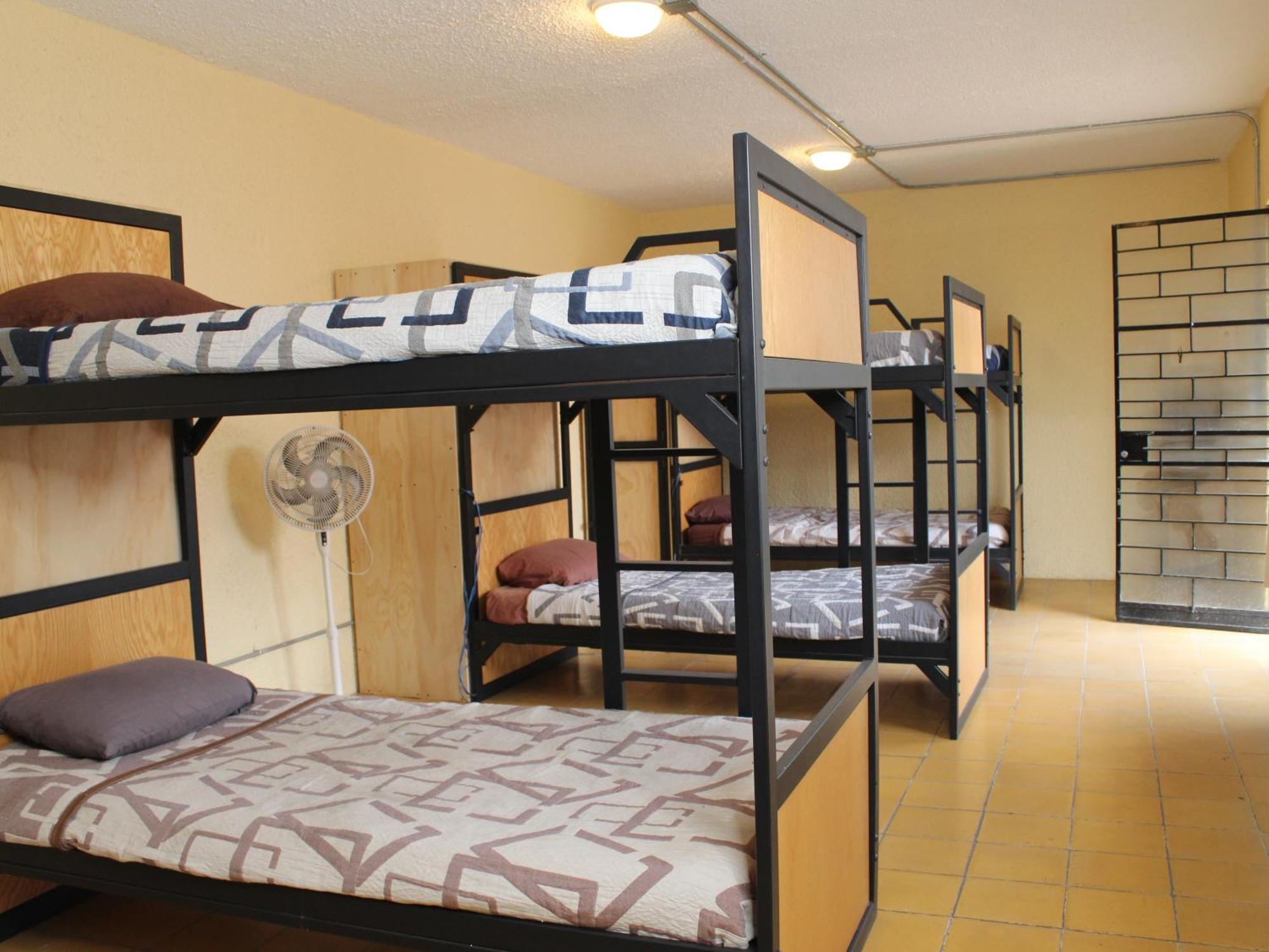 Hostal La Loteria Guadalajara Ngoại thất bức ảnh