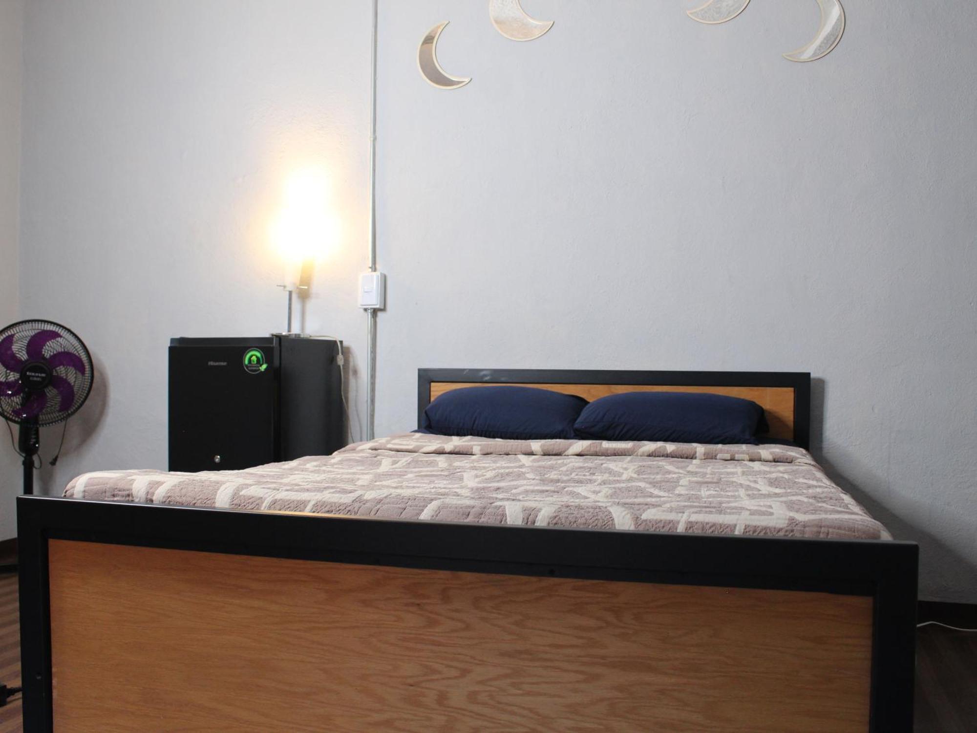 Hostal La Loteria Guadalajara Ngoại thất bức ảnh