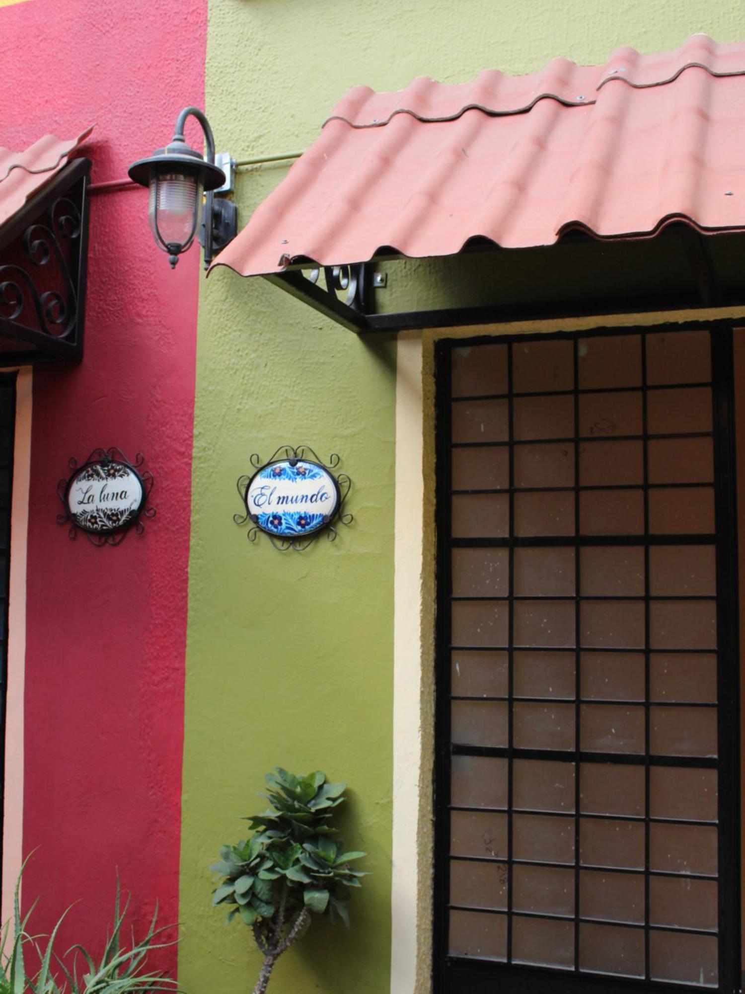 Hostal La Loteria Guadalajara Ngoại thất bức ảnh