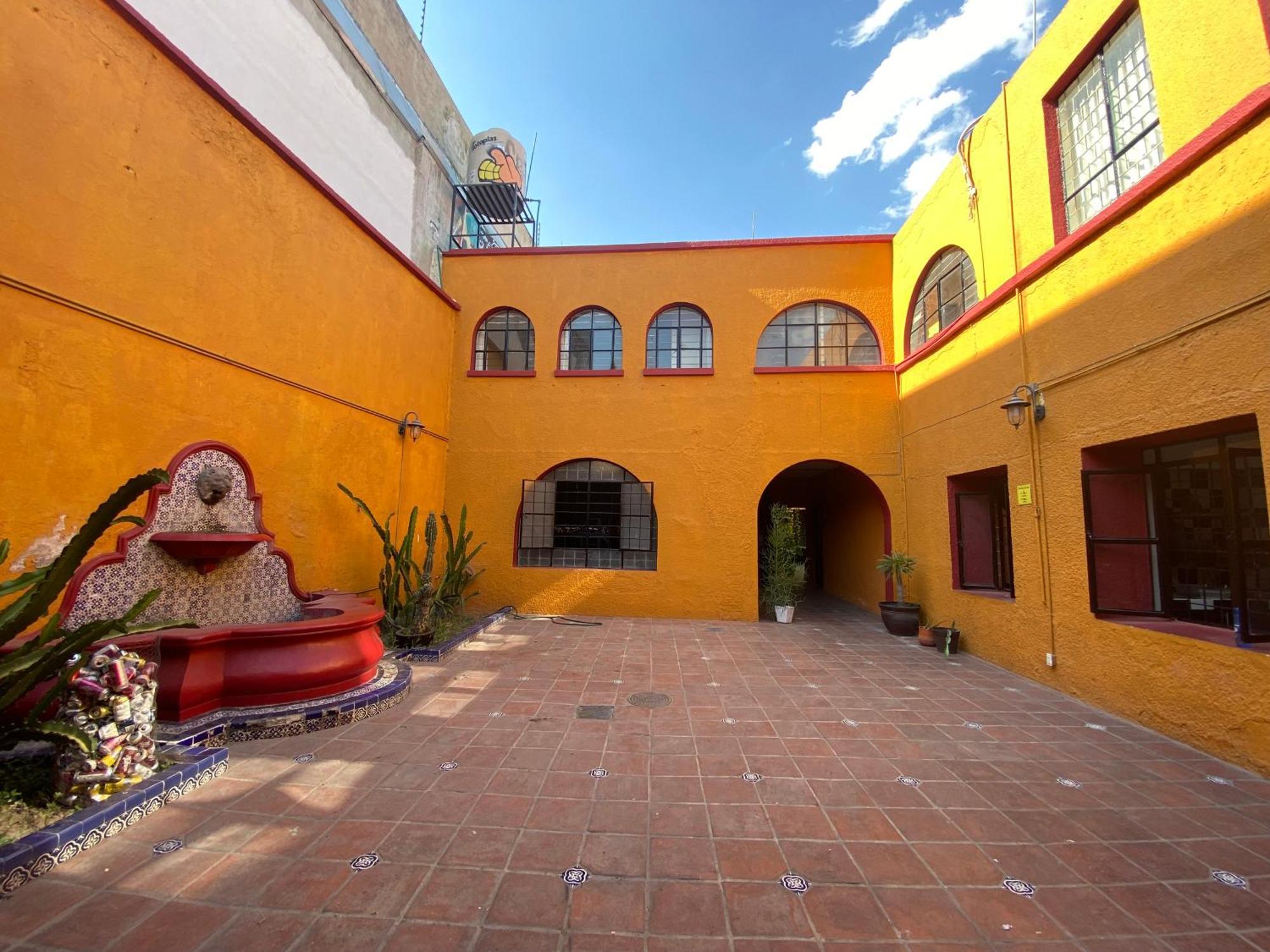 Hostal La Loteria Guadalajara Ngoại thất bức ảnh